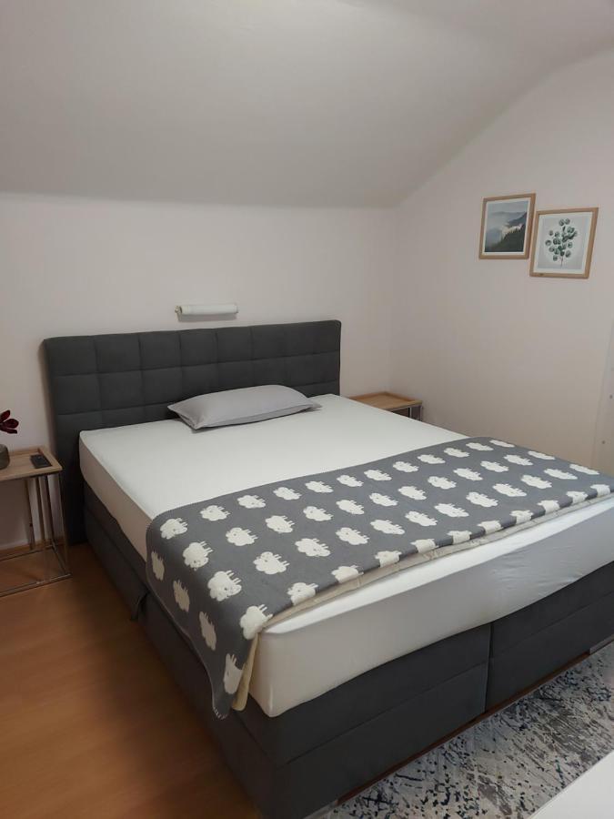 Apartamento Haus Maria Sankt Johann im Walde Exterior foto